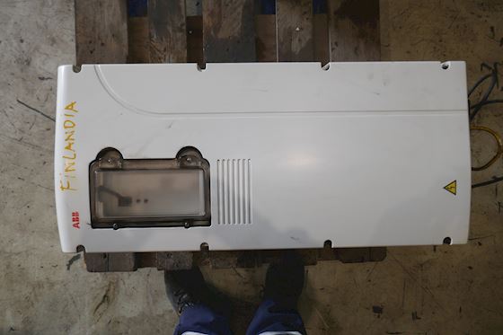 ABB Frequency Inverter Drive ACS800-01-0060-3  +B056+C132+P902 #1