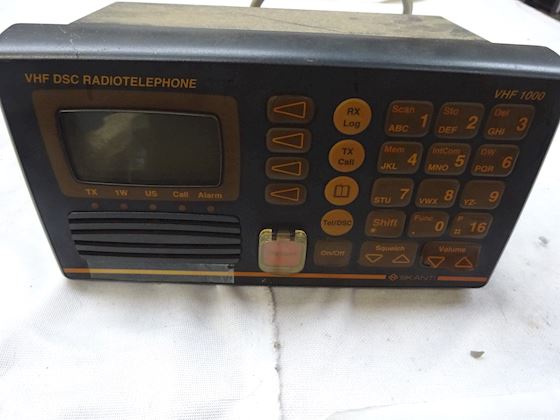 Skanti VHF DSC RADIOTELEPHONE VHF1000 #1