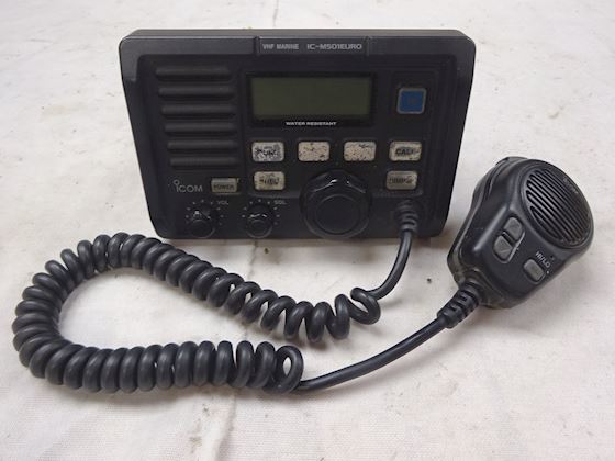 Icom VHF MARINE IC-M501EURO #1