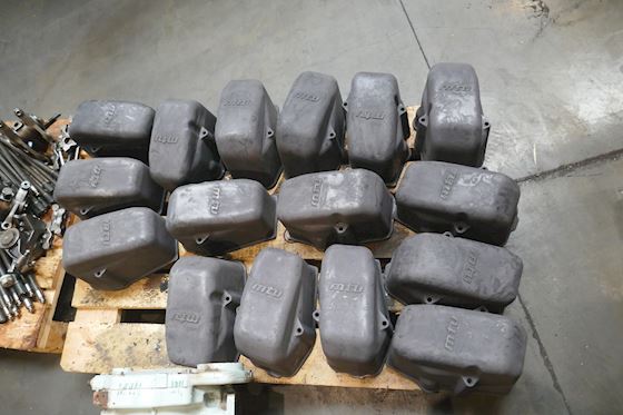 MTU Cylinder Head Cover #4