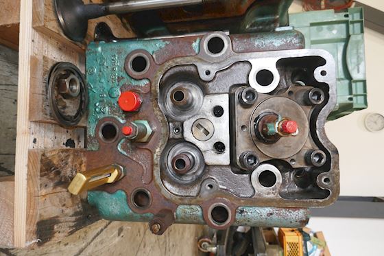 Stork Cylinder Head DRO 218K #1