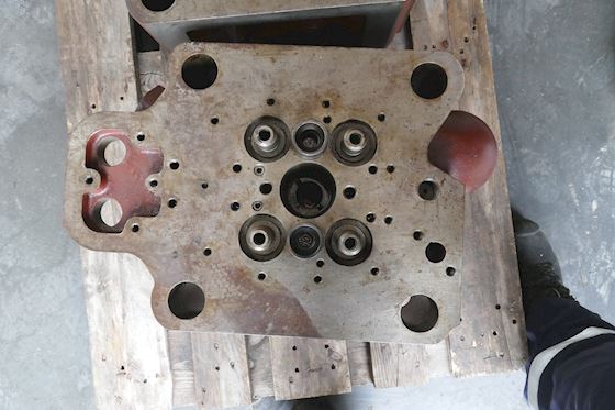 MAN B&W Alpha Cylinder Head 23/30 #1