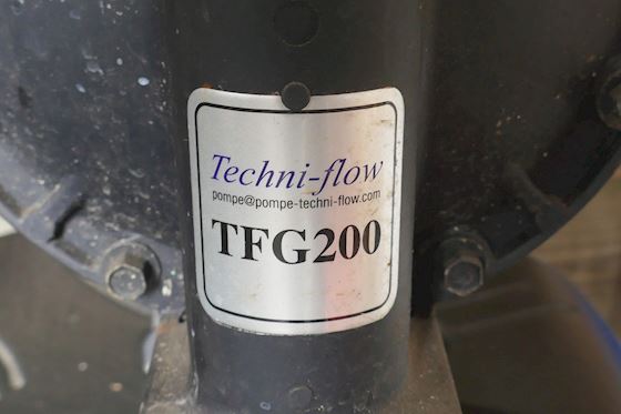 Graco TFG200A Metalic Air Operated Diaphragm Pump #3
