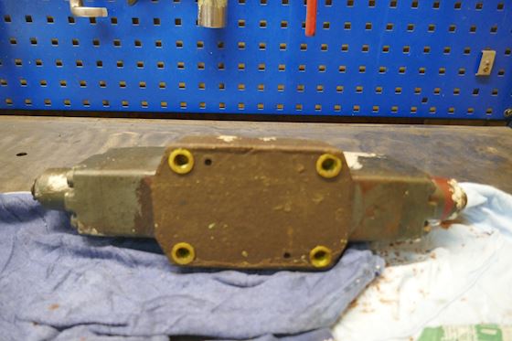 Rexroth Proportional Directionel Valve 4WRZ16W63-20/SO39/J #3