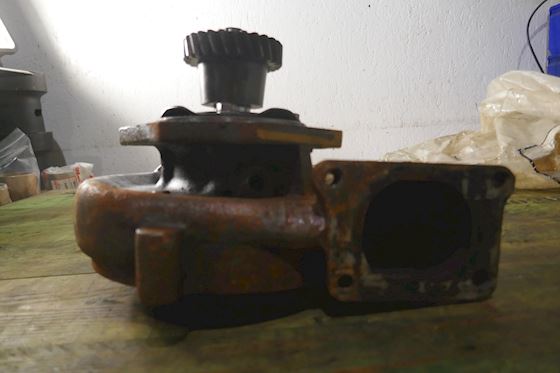 Caterpillar water Pump #3