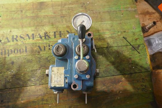 Rexroth Pressure Reducing Station 3353200000 #1