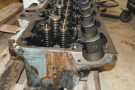 MTU Cylinder Head Serie 60 #3