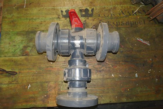 Asahi /America One T Pieces with Valve 02J00031F and Flanges 2'' #1