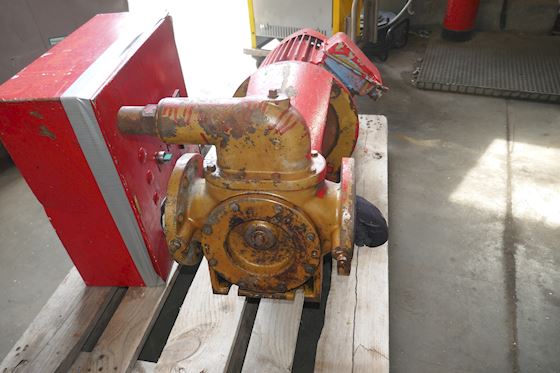 Unknown Fire pump with Start Cabinet #3