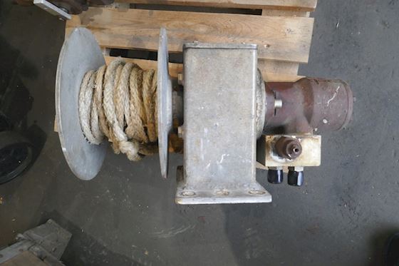 Danfoss Winch #2