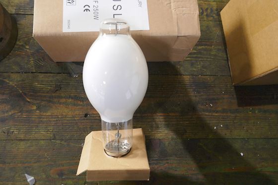 JSL High Pressure Mercury Lamp HF250W  E40 #1