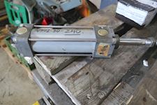 Wabco Westinghouse Reversing Mechanism Guide Air Cylinder 90902-30-240 - 1