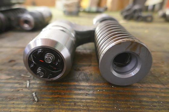 Scania Bosch 1487472 Diesel Unit Injector #4