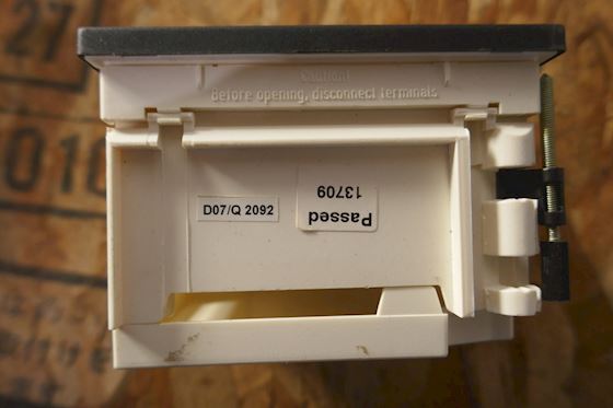 Tyco KW Display in Electrical Panel E244-01RG #4