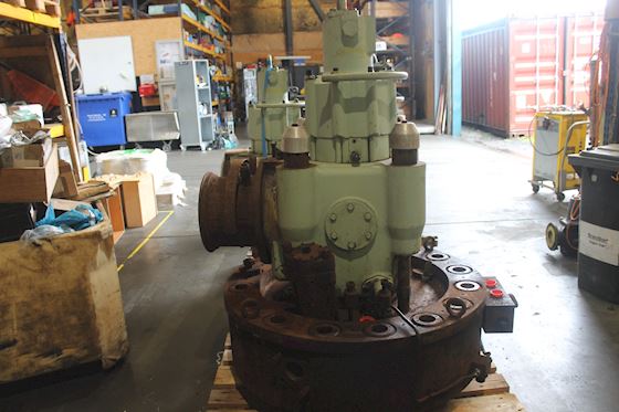 MAN B&W Cylinder Cover and Exhaust Valve #4