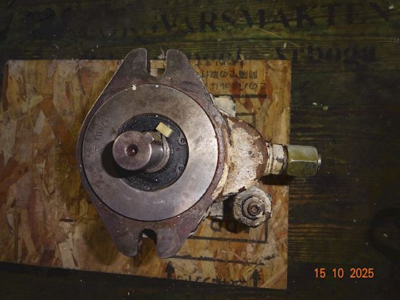 Variable Piston Pump #1