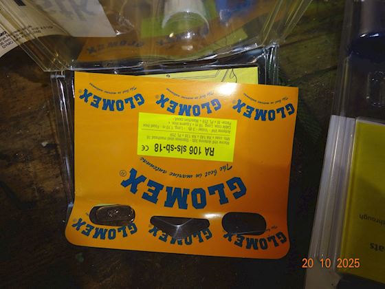 Glomex RA 106 sls-sb-18Marine VHF Antenna #2