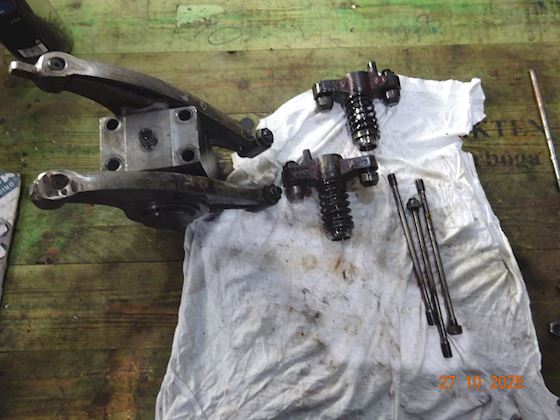 MAN B&W Alpha Rocker Arm Arr. with Plug-Piece P11616-01 #2