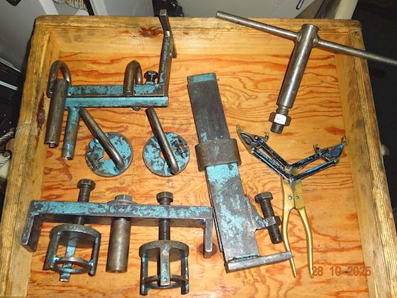 MAN B&W Alpha Tools for 23/30 Engine #1