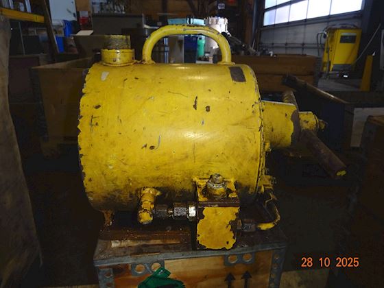 Portable Hydraulic Pump HP 6-10 #1
