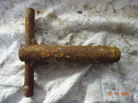 MaK Caterpillar Ejector for Filter Cartridges 19100-120 #1