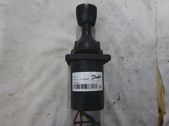 Danfoss PVRE-L  Joystick No. 155U2605 #1