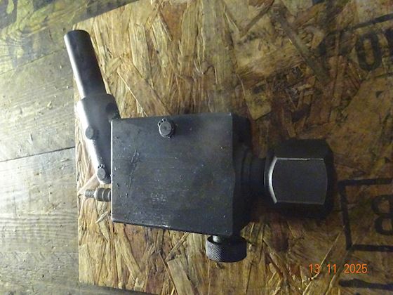 SKF Hand Pump 226060 B #2