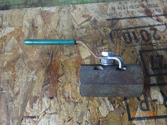 Speedaire Ball Valve 1'' 2000 WOG #1