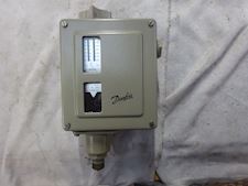 Danfoss 17-523766  RT200 Pressure Switch - 1