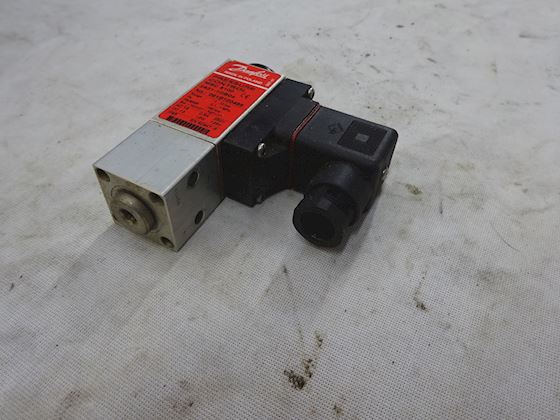 Danfoss 061B100466 #1