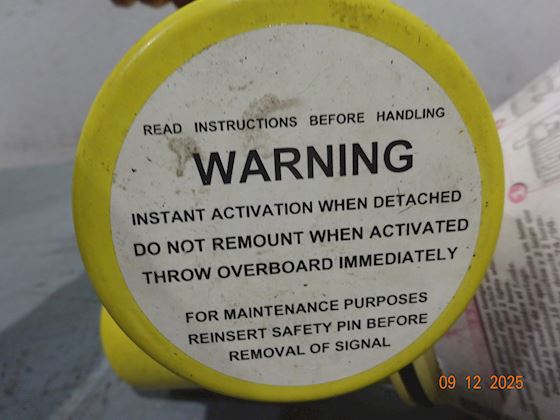 Manoverboard light & smoke Mk IV #6