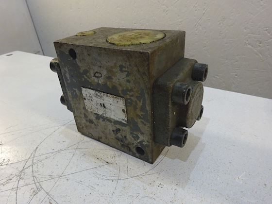 Rexroth 25GA BLOCK VALVE #1
