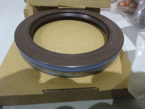 Volvo Penta Mixed spareparts for 121CHC #1