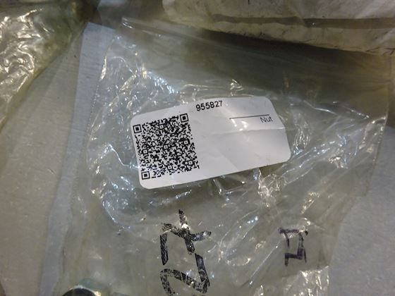Volvo Penta Mixed spareparts for 121CHC #32