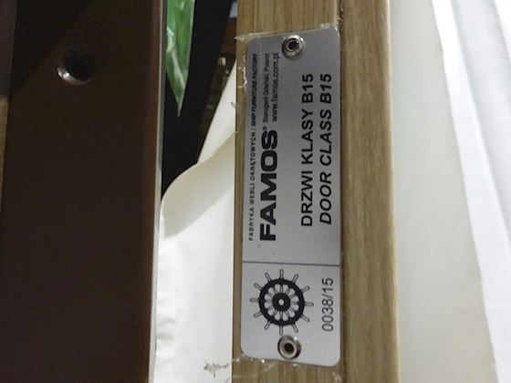 Famos Cabin toilet door w. Ventilation #2