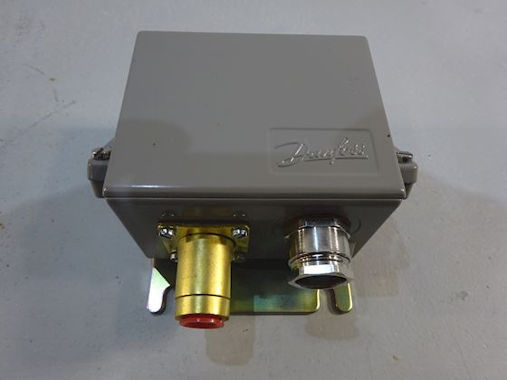 Danfoss Pressure Switch KPS39 060-310766 #1
