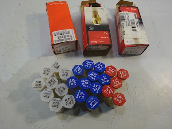 Danfoss Oil nozzles in diff. sizes #5