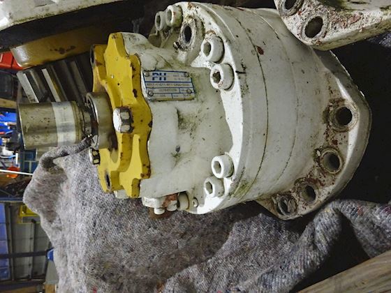 Poclain Hydraulics MS11-1-G11-A11-2A50-5000. 2 speed motor #4