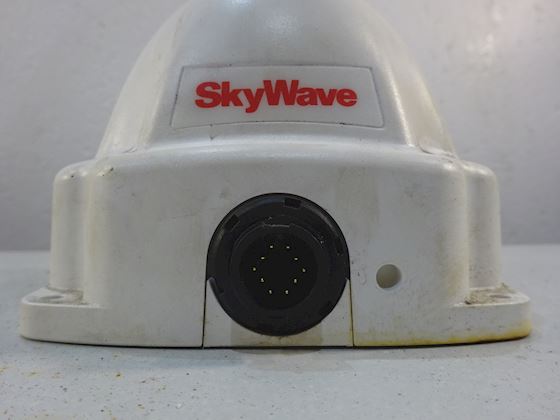 SkyWave IDP-690 Satellite communication Two-way global #5
