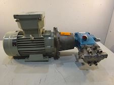 Cat pumps 5CP6221 With LOHER DNGK-100LB-04F Electric motor - 1