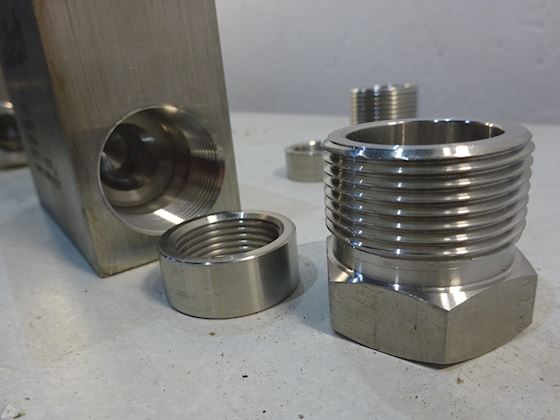 Butech high pressure 1" Elbow Fitting Left #4