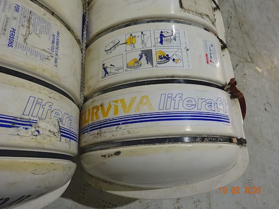 Surviva MK IV inflatable Liferaft #8