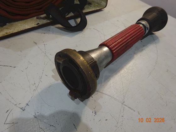 Fire Hose Cabinet with 1,5" (38 mm) Firehose and Nozle #3