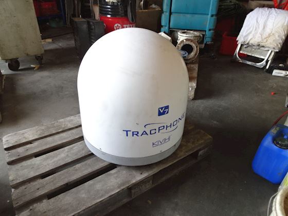 Kvh TRACKPHONE V7 #1