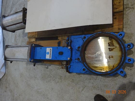 Orbinox Pneumatik knife gate valve GJL250 #1