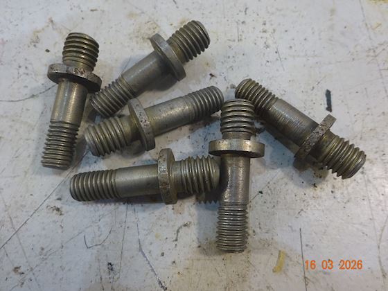 Wärtsilä- Wartsila Stud, Side Cover #1