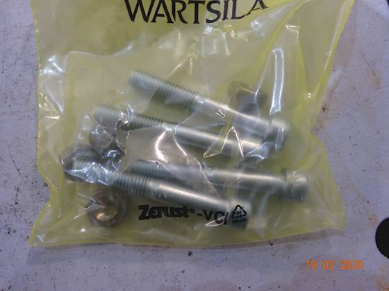 Wärtsilä- Wartsila Two-Part Ring #4