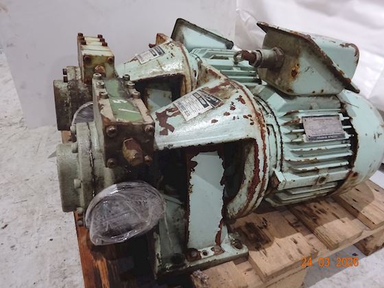 TOSHIBA Gear Pump GV40B #3