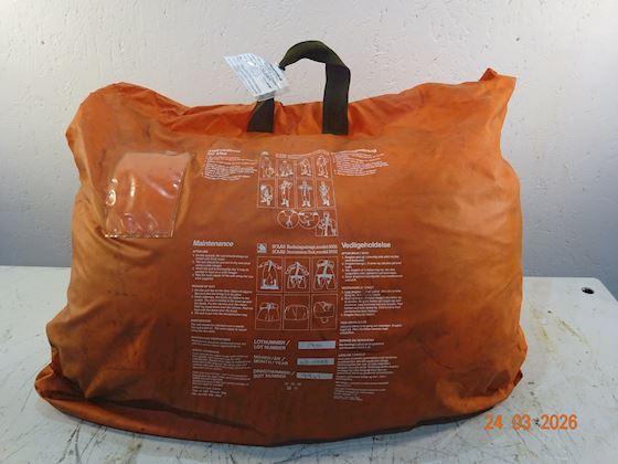 Solas Immersion Suit Model 5002 #2