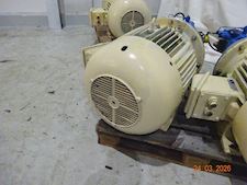 Eaton 123AL01915A Pump with Newman D250SEC34K2BA motor - 1